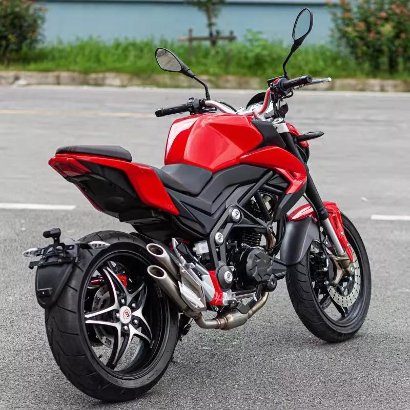 小排量单摇臂街车,大排量单摇臂街车