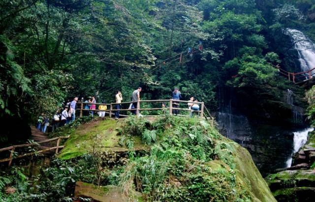 成都出发四川10日自驾游最佳路线,成都到四川自驾游最佳攻略