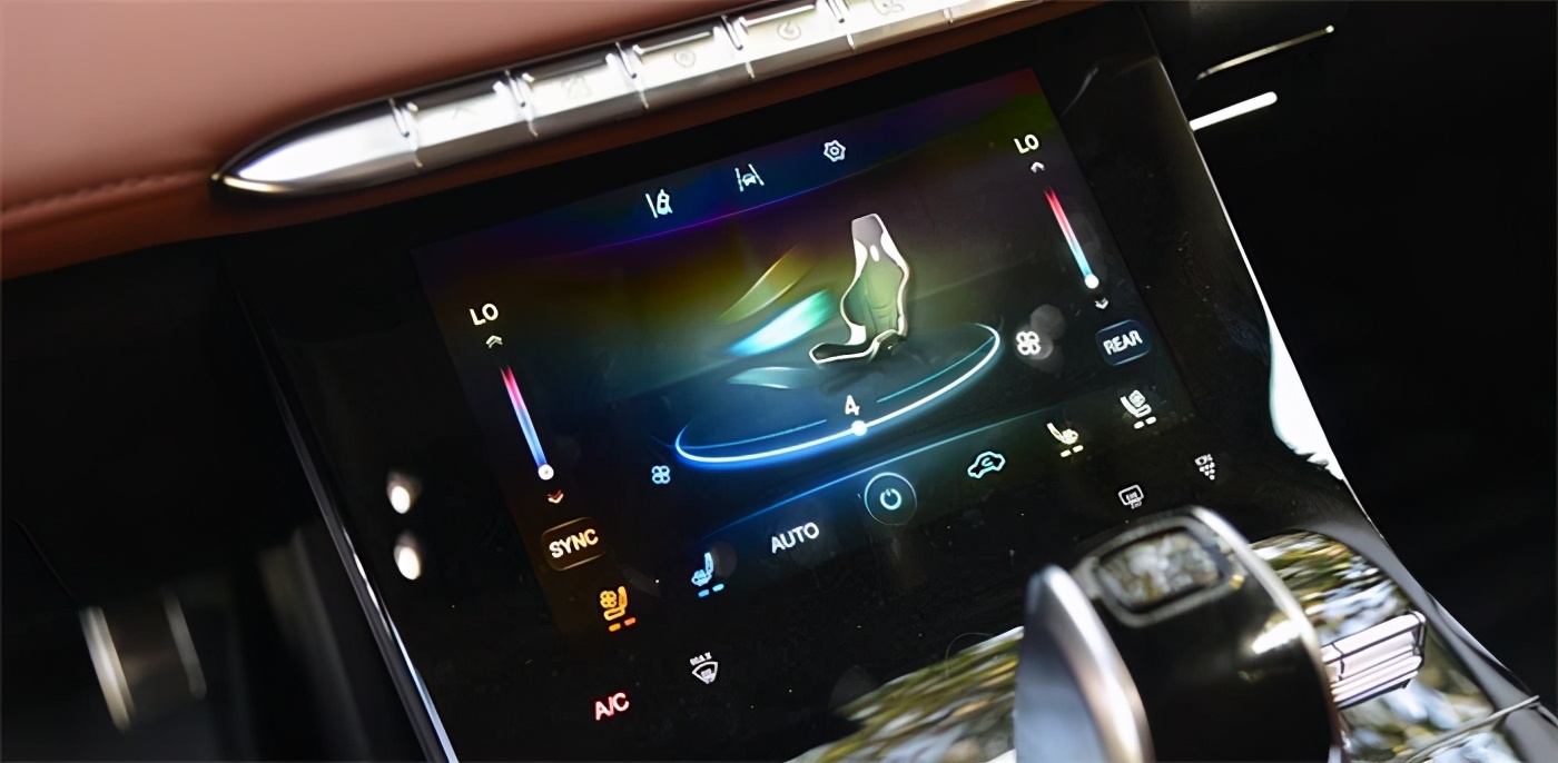 瑞虎8plus和捷途x70plus七座哪个好,瑞虎8plus空间