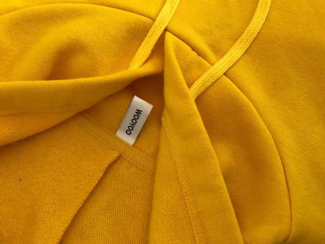 李维斯联名卫衣,李维斯联名小熊卫衣