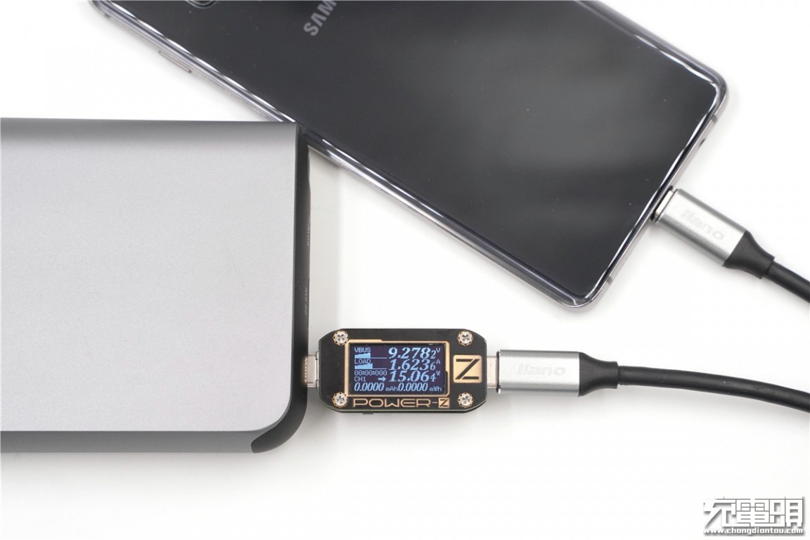 绿巨能充电器快充测评,绿巨能22.5瓦充电器