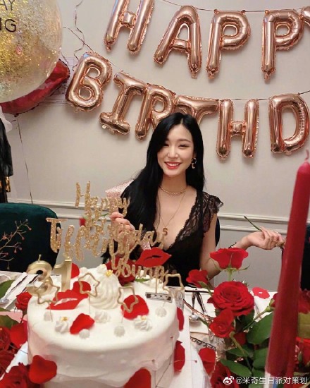 少女时代合体gee,少女时代合体完整版