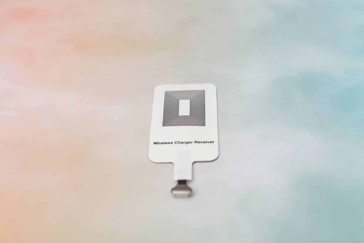 支持安卓无线充电器三合一,适用于无线充电的手机