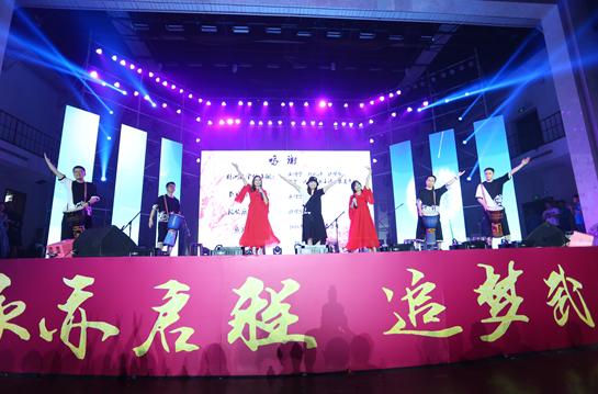 武汉工商学院2017晚会,武汉大学经管毕业晚会