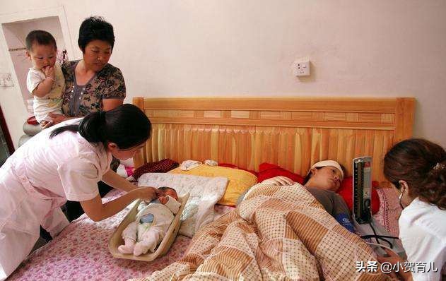 二胎刚出月子婆婆撒手不管,二胎宝妈坐月子婆婆催生三胎