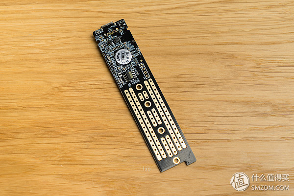 奥睿科M.2NVMe固态硬盘盒,移动固态硬盘盒评测奥睿科