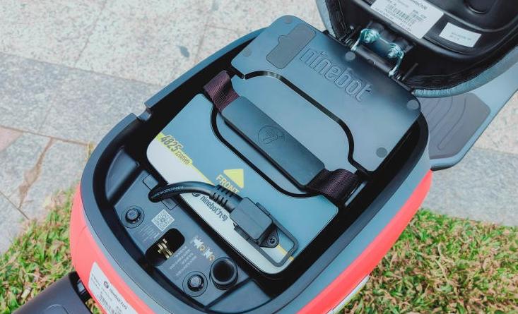 爱玛石墨烯铅酸电池真实寿命,锂电铅酸石墨烯哪种电池寿命长