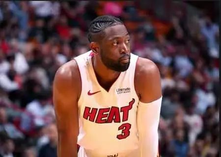 雷霆威少与热火韦德,韦德被热火交易原因