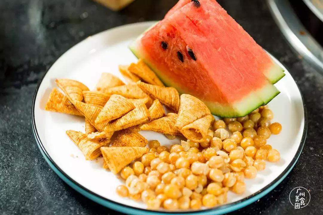 1元Get788元火锅大礼包，还有YSL、MAC限定口红送……