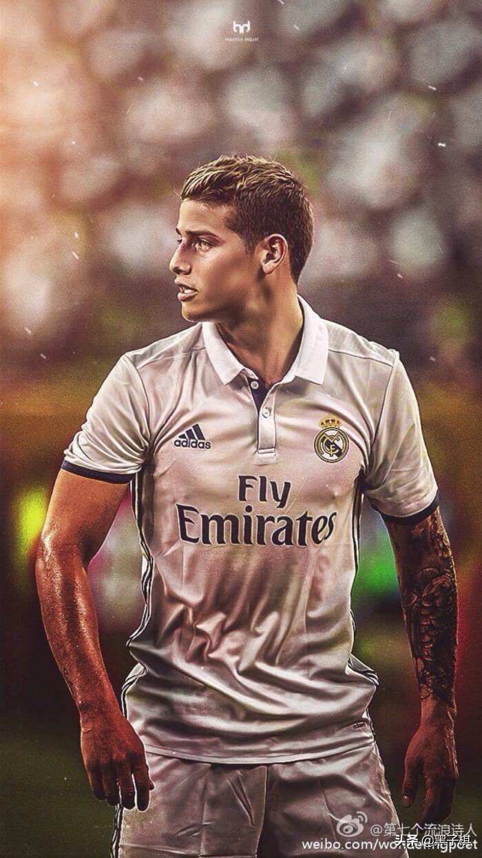 足球十一人中卫比边卫重要吗,边后卫无对抗能力弱点都暴露了