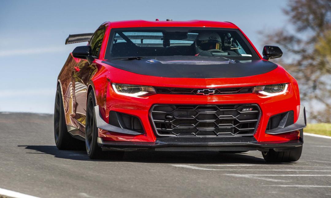 雪佛兰科迈罗进化史,最好看的雪佛兰科迈罗最新款