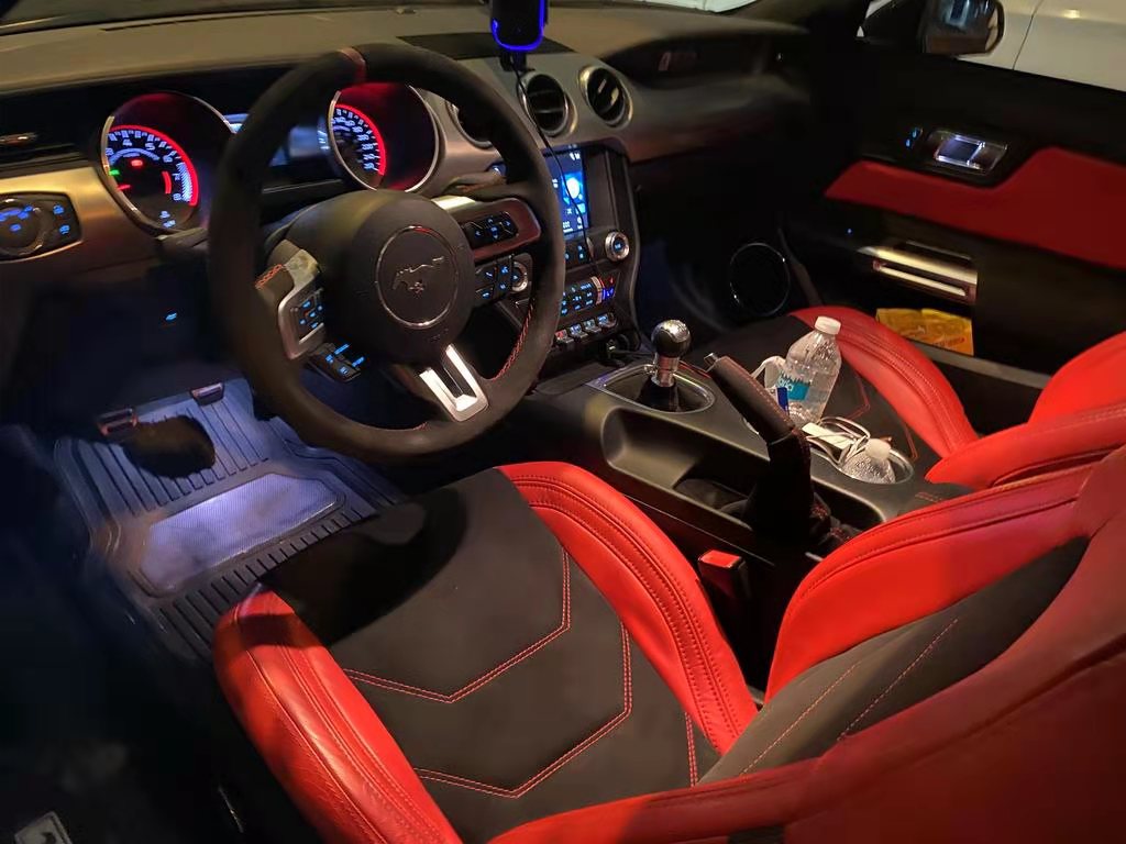 福特野马mustangmach-e评测,福特野马mustang5.0试驾