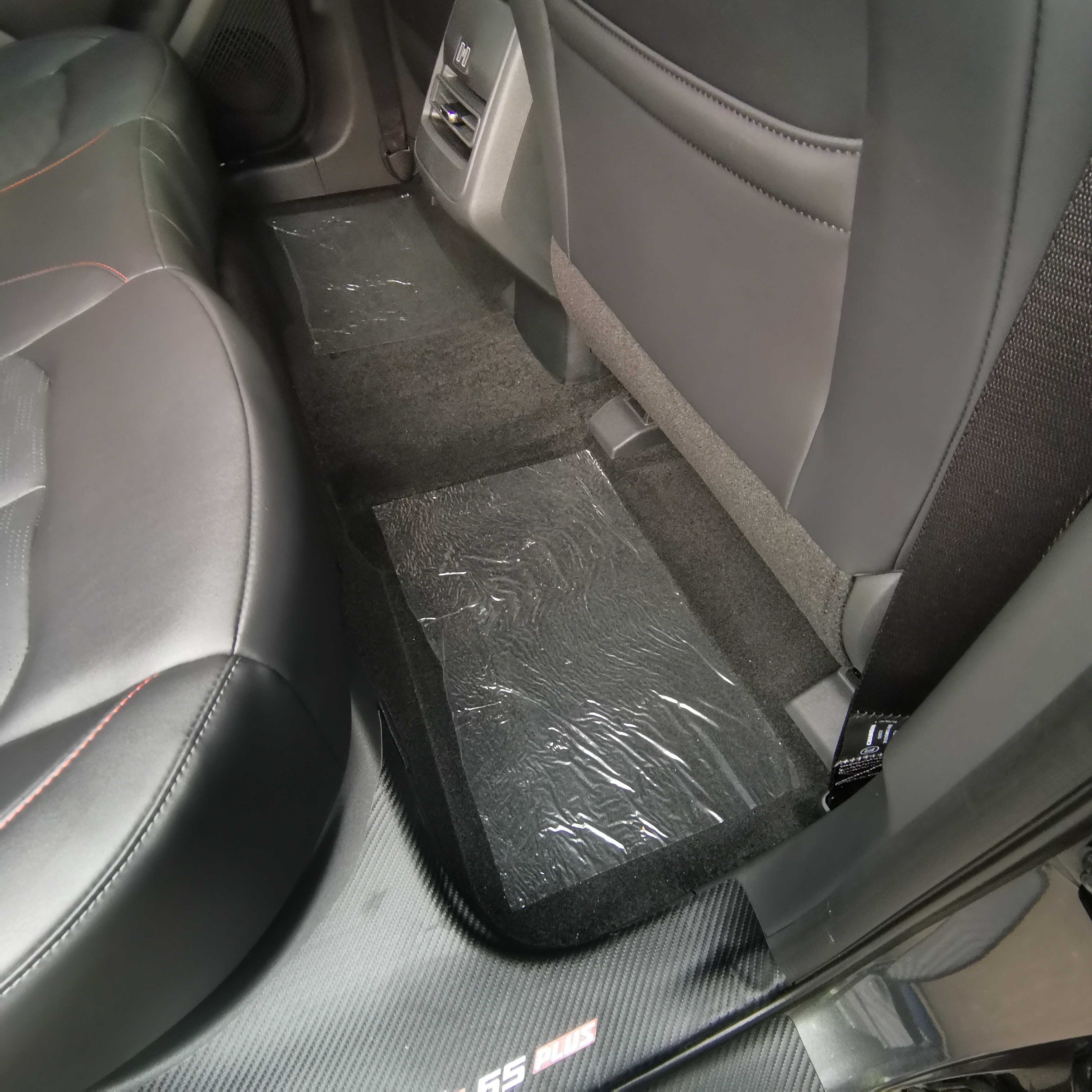 鍐颁笣鑴氬灚,鍐颁笣姹借溅鑴氬灚