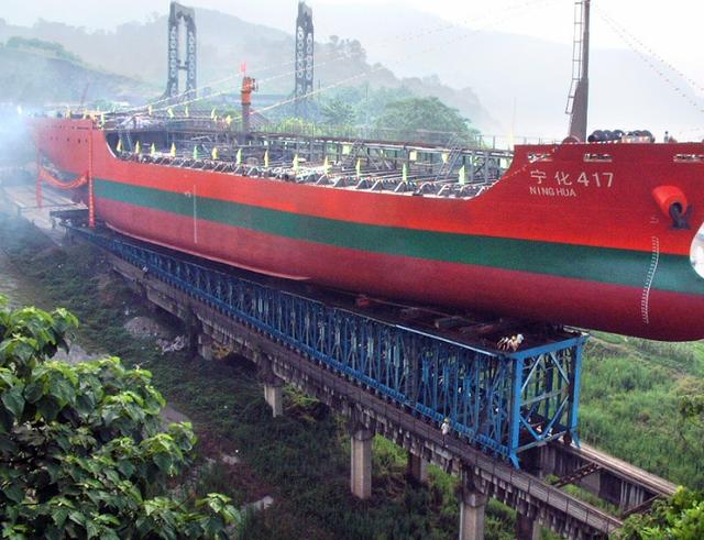 新疆小三线红星厂,上海三线红星厂