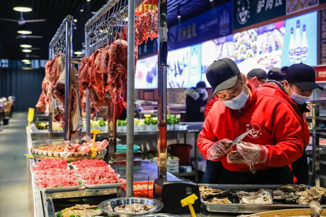 杨记土火锅探店,杨记土火锅优惠套餐