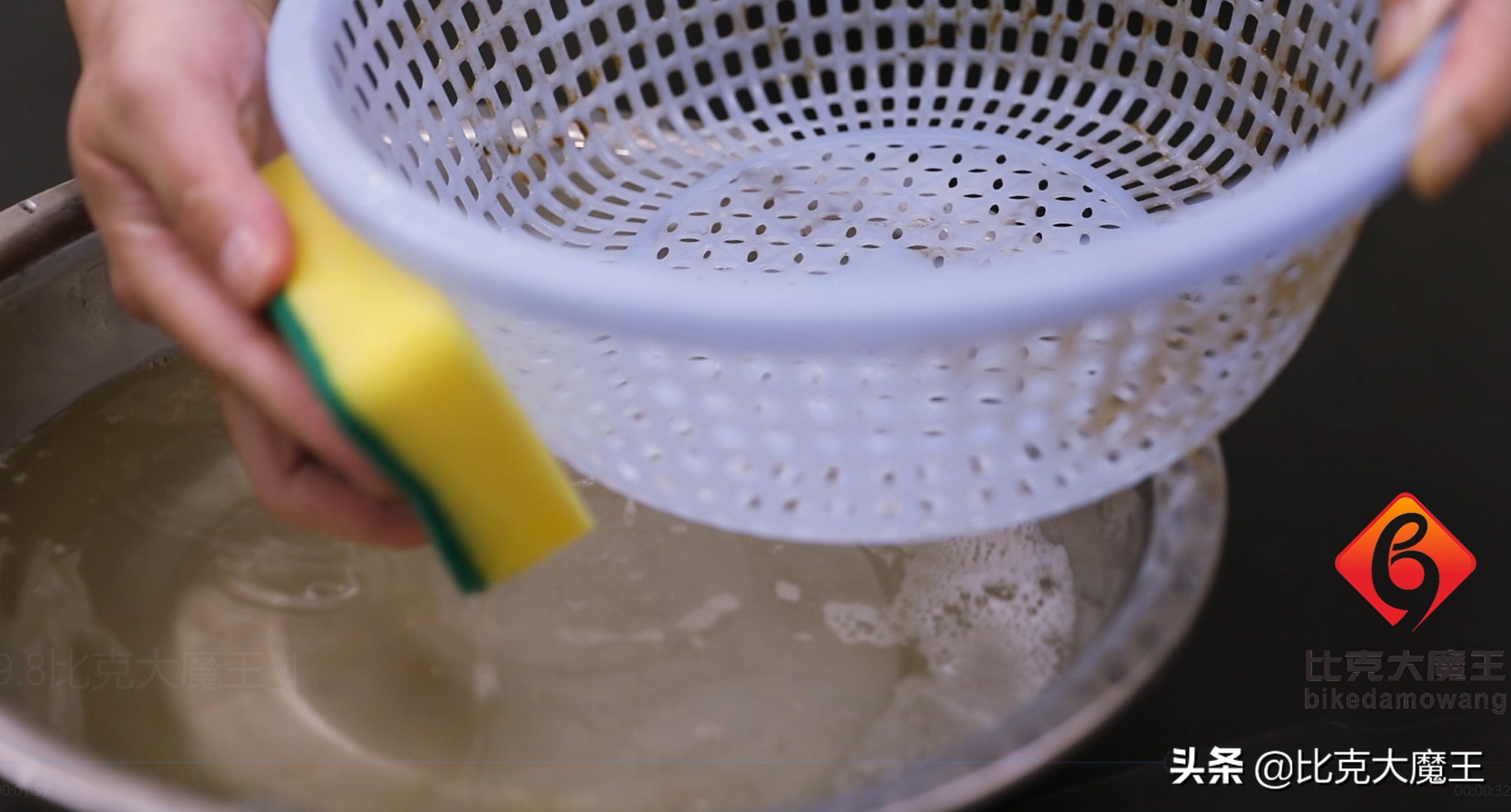 厨房清洁小妙招菜篮,厨房菜篮子清洗