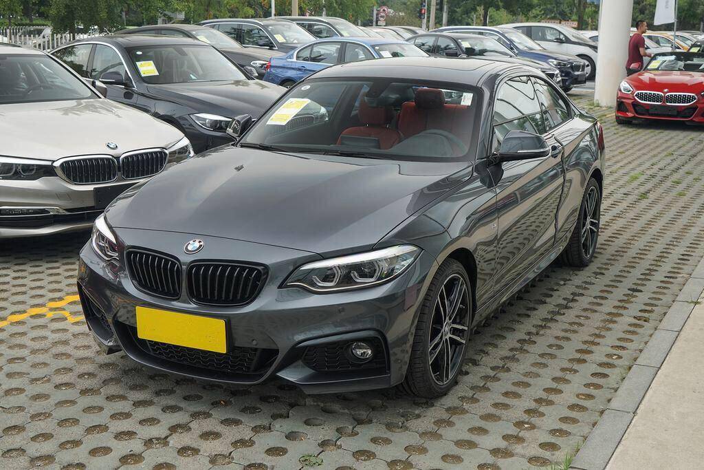 11万公里的宝马2系敞篷值得入手吗,敞篷车四座宝马2系优缺点