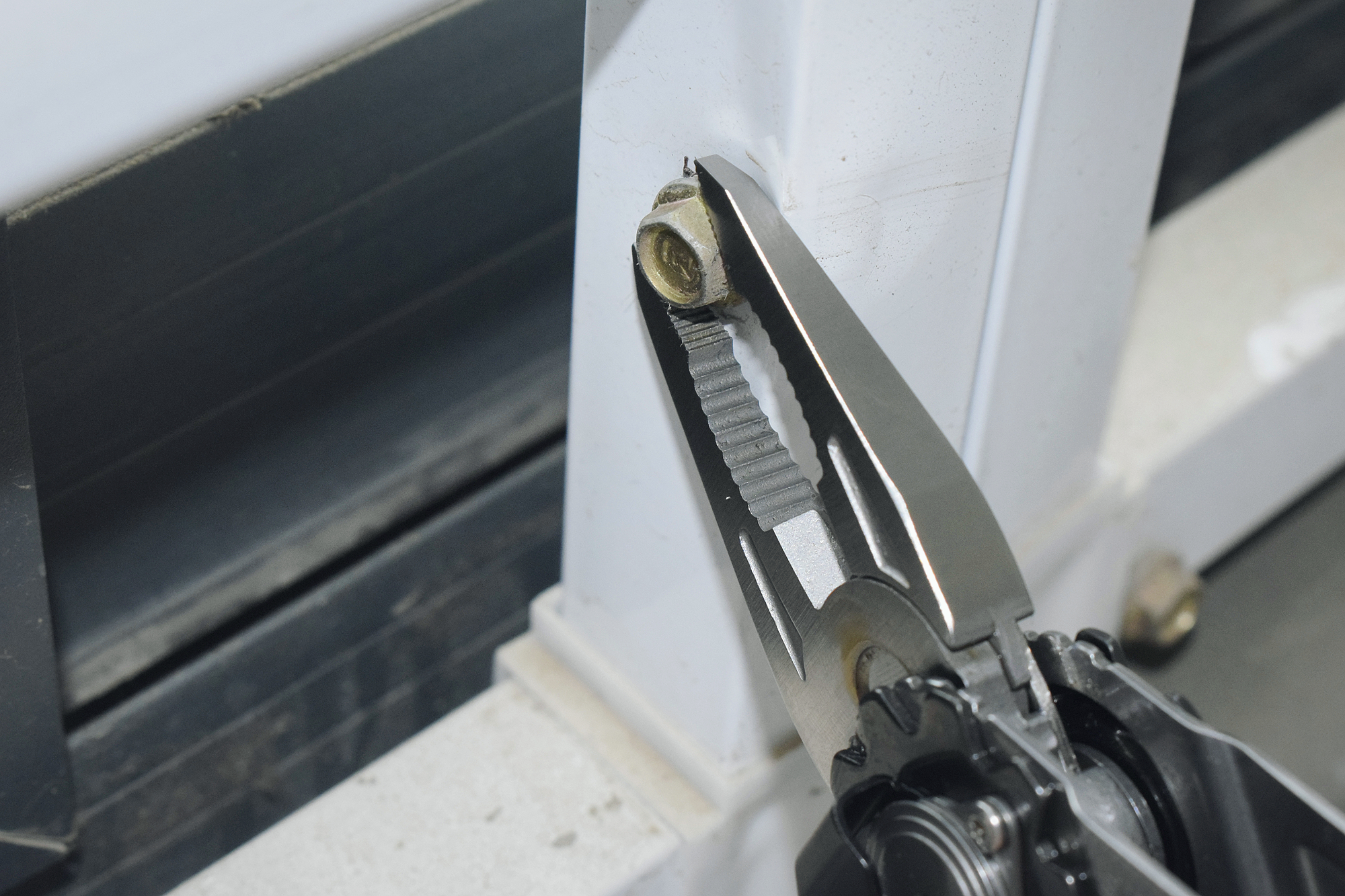 利刃迅猛龙,sog迅猛龙工具钳