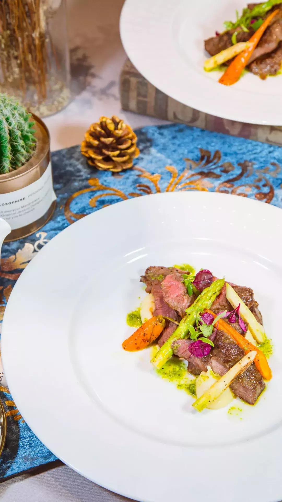 西餐界的“Chanel”！异国风味，带你见识超敢玩的食物实验所