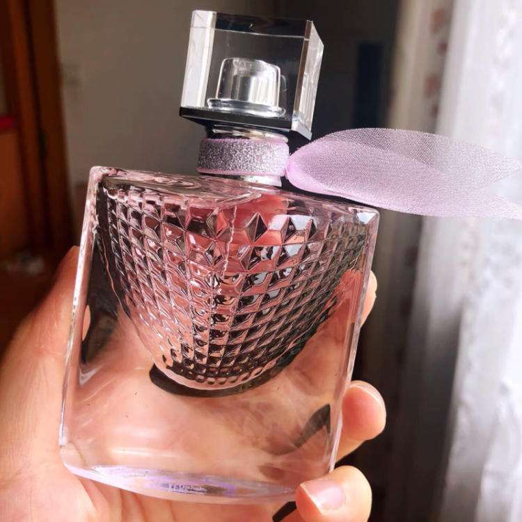 最适合女生用的5款香！迪奥花漾甜心小姐每个女孩都应该备有