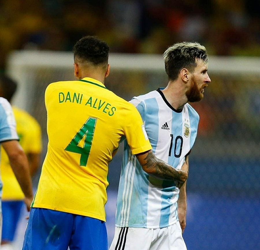 阿根廷2-0战胜波兰,阿根廷3-0胜利全国欢呼