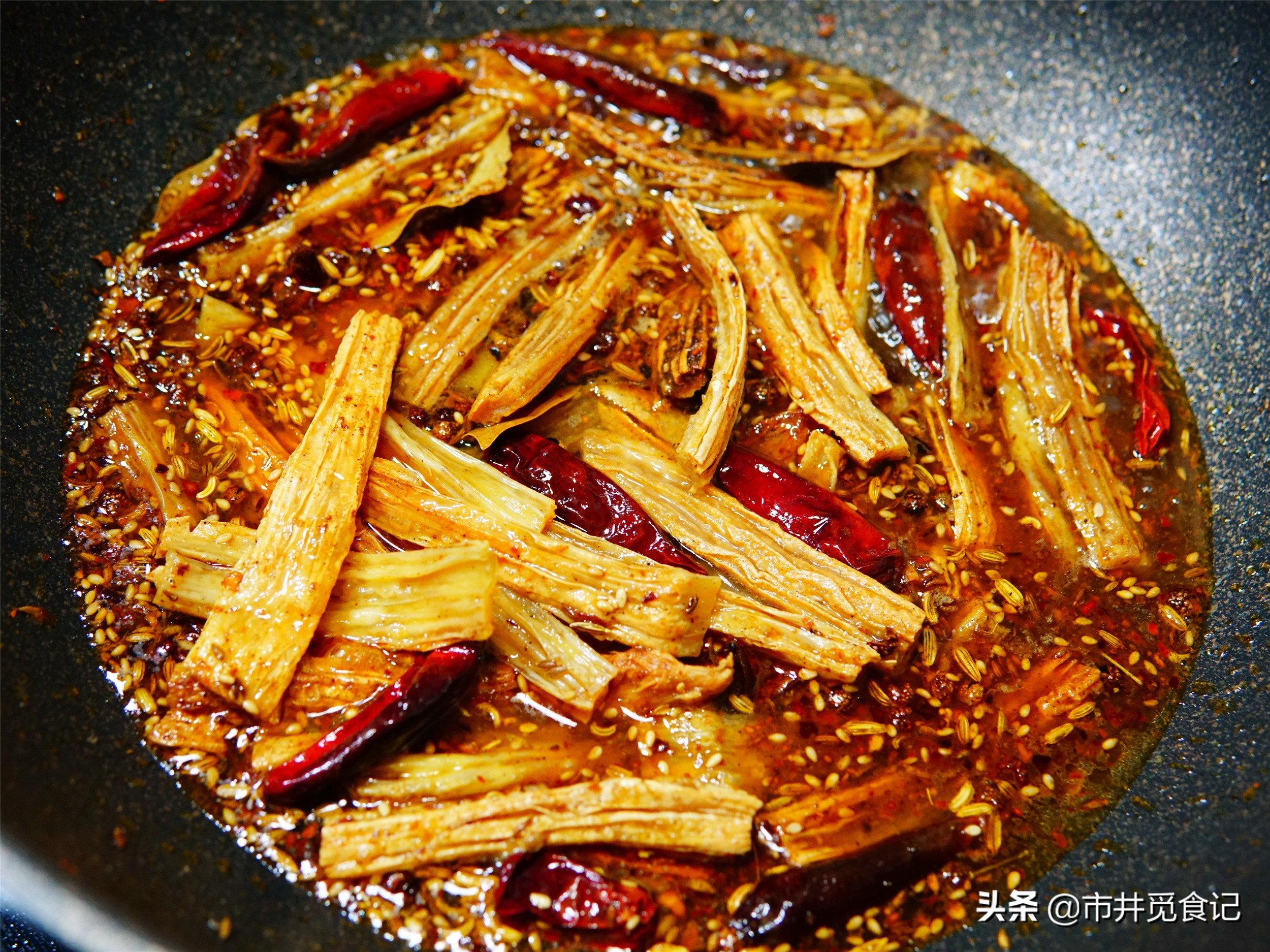 好吃不腻的辣条自制,自制家庭版辣条用普通面粉