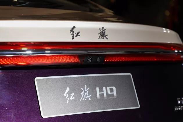 敢在人民大会堂开发布会的品牌看完我大写的服了