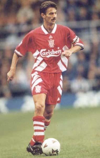 足球巨星一脚多大力,足球巨星踢球有多准