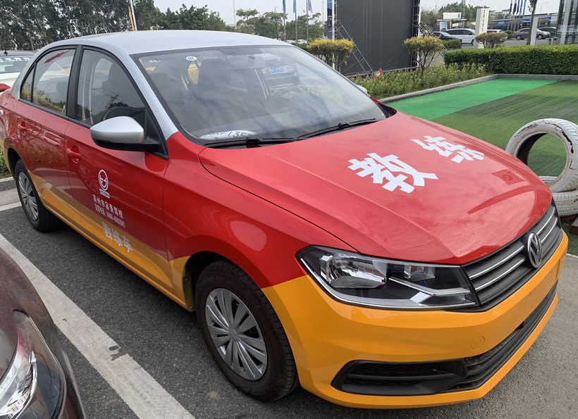 大众七座5万到6万的车桑塔纳,2021新捷达5万左右桑塔纳