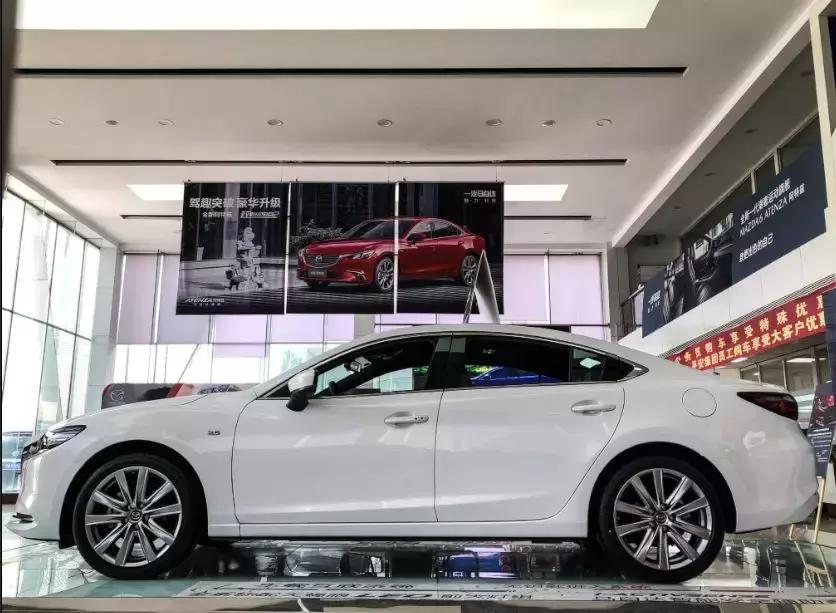 全新马自达6阿特兹试驾第一视角,全新马自达6阿特兹怎么操作