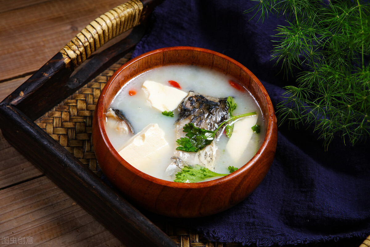 一碗鱼汤,让她反复咳嗽、发烧,还发生了食管、气管“短路”