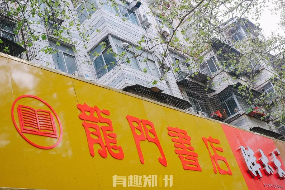 春雨落在叶子上,春雨落在树叶上的详细描写