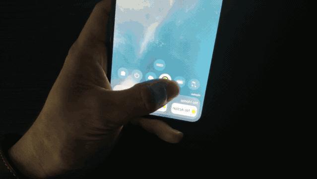 iphone息屏显示壁纸怎样设置,苹果ios15锁屏自动切换壁纸
