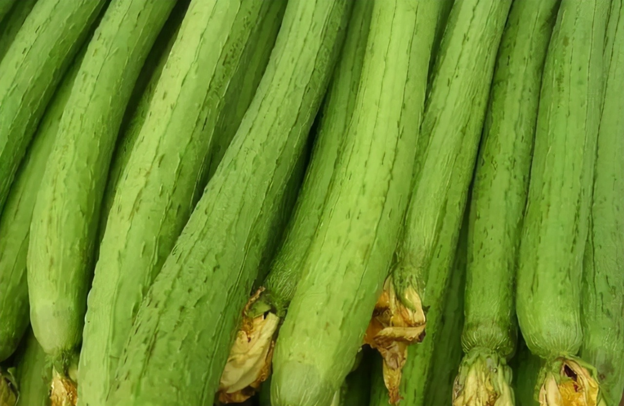 吃鸡蛋的禁忌吃什么食物,吃鸡蛋的好处和注意事项