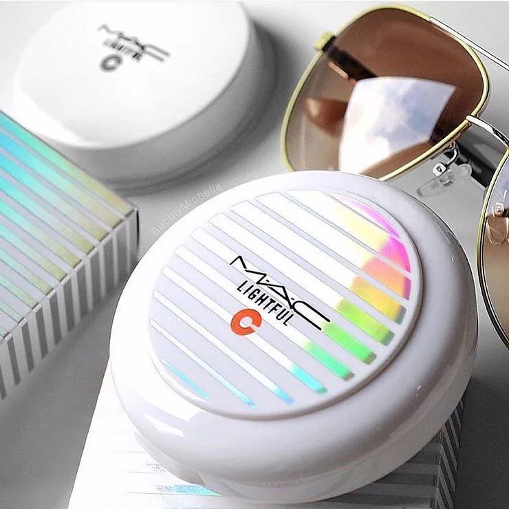 散粉粉饼傻傻分不清你用对了吗,蜜粉散粉区别真假