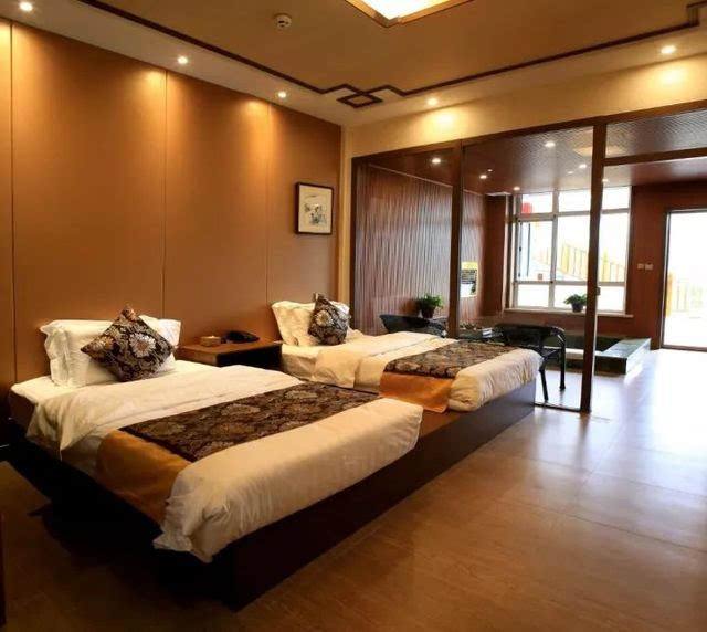 步云山温泉视频,步云山漂流温泉