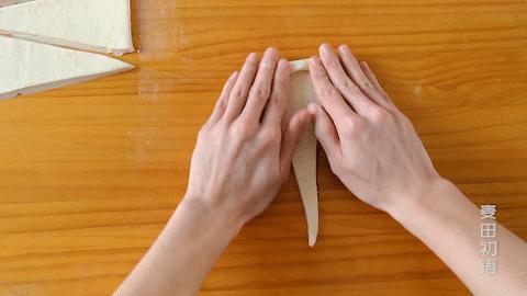 可颂机器开酥的正确方法和步骤,牛角包可颂面包开酥教程视频