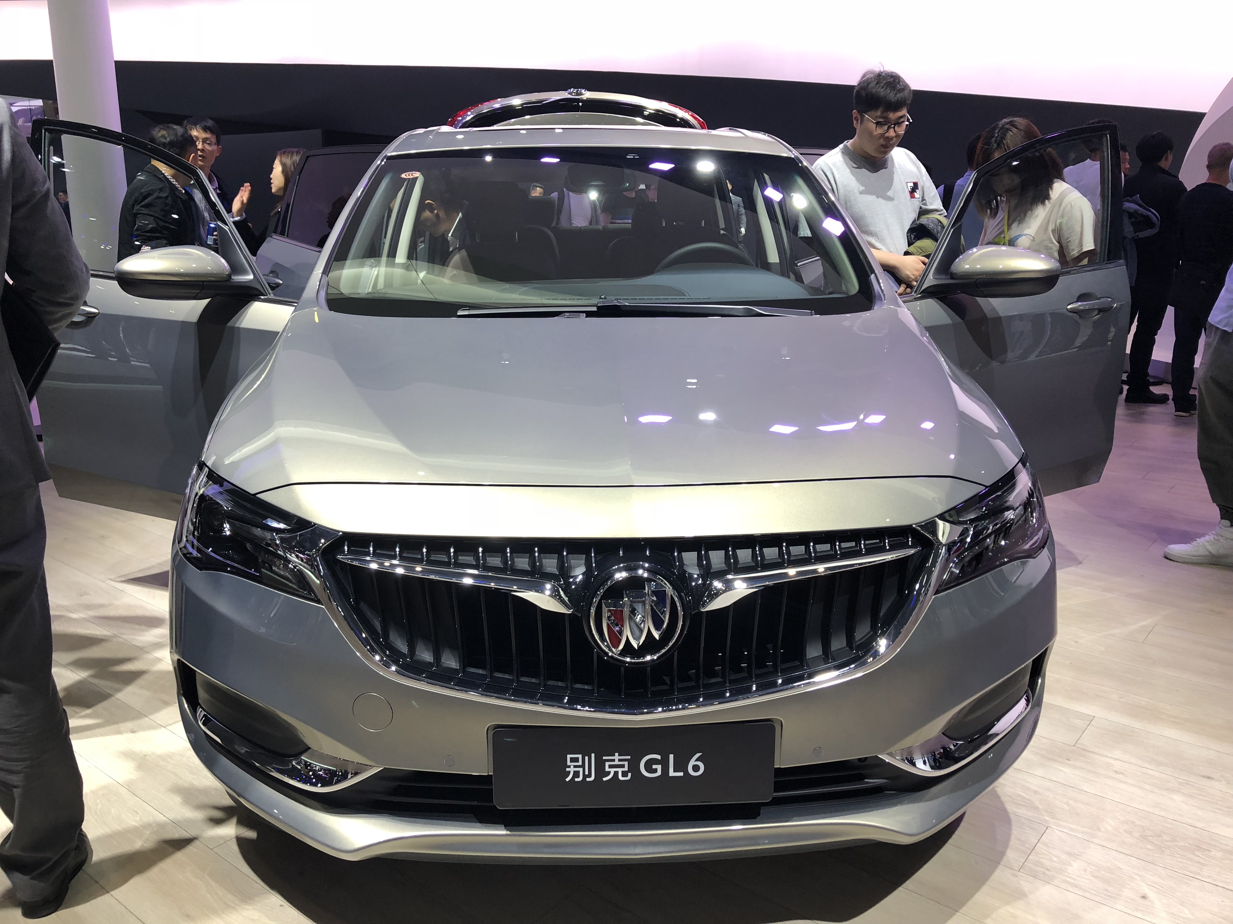 别克gl6高德导航,带你了解新款别克gl6缺点