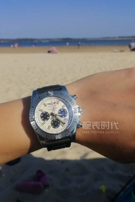 网友晒上千万的手表,网友晒1300手表