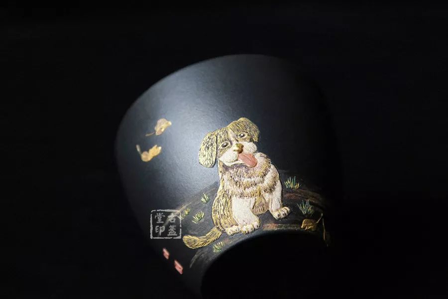 用紫砂杯喝茶早上起来拉屎发黑,用紫砂茶杯喝茶的好处