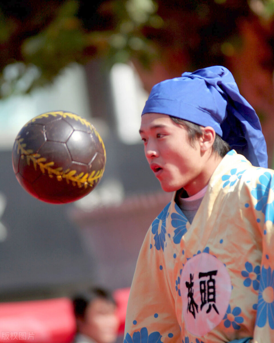 中国足球一段悲壮辉煌的历史,足球源于中国蹴鞠