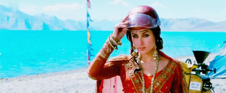 还记得当年的三傻组合吗爱情公寓,卡琳娜卡普尔三傻