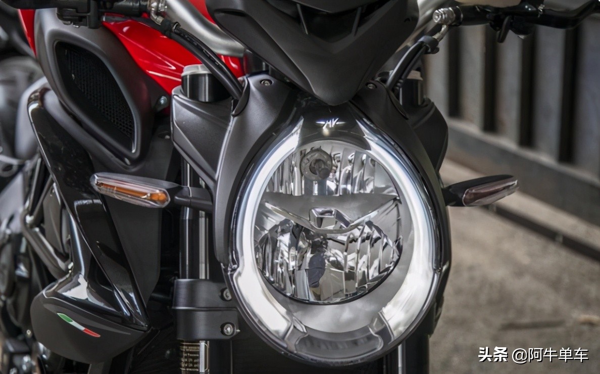 奥古斯塔brutale800rr降价,奥古斯塔brutale800rosso落地价