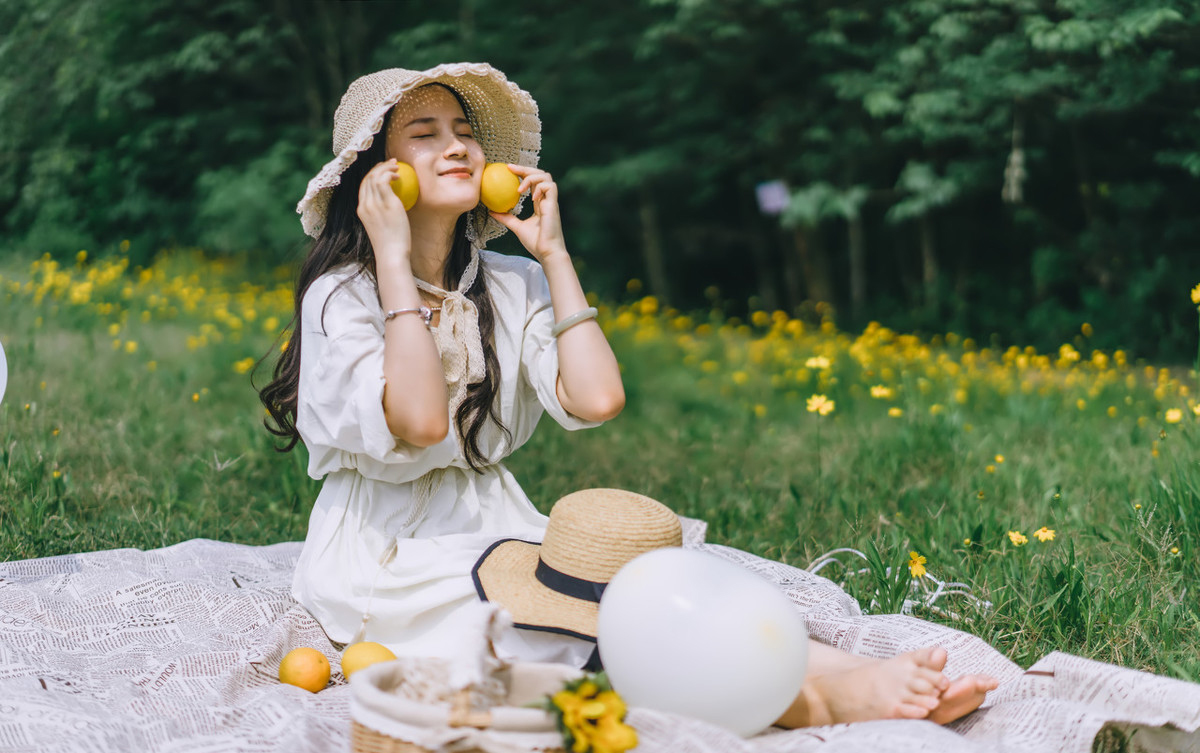最好的爱情应该是最初的那个感觉,谈谈你对舒婷致橡树爱情观的理解