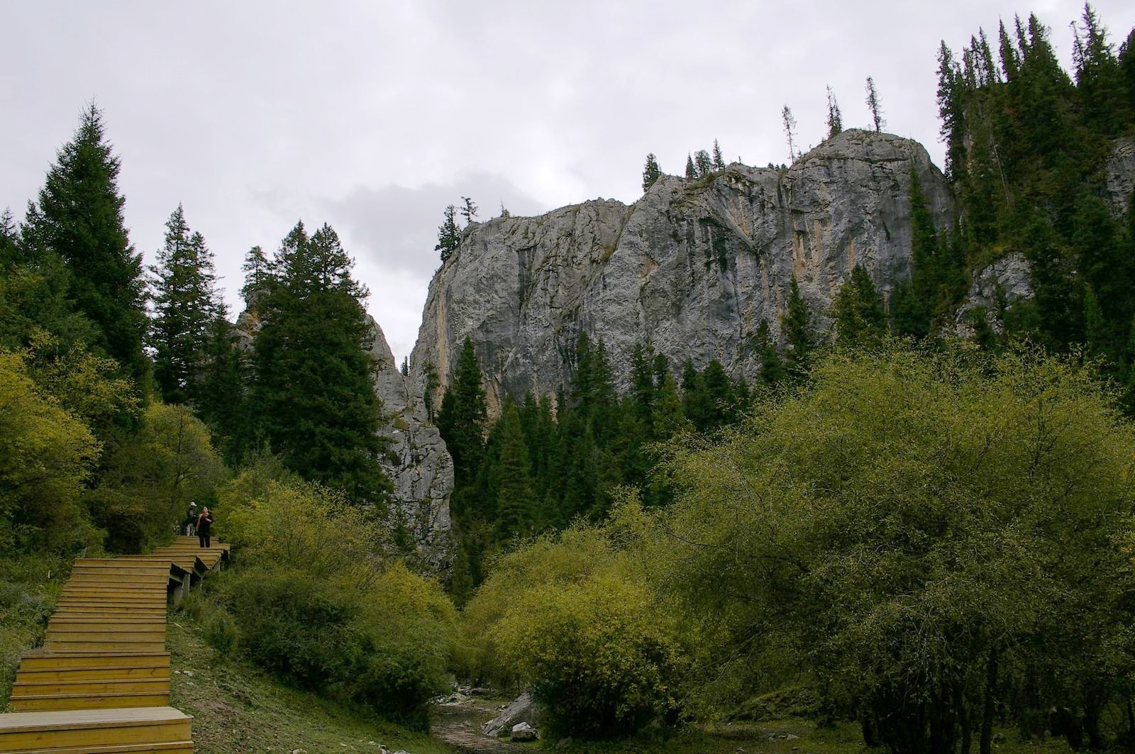 甘南则岔石林有什么好玩的地方,甘南碌曲则岔石林