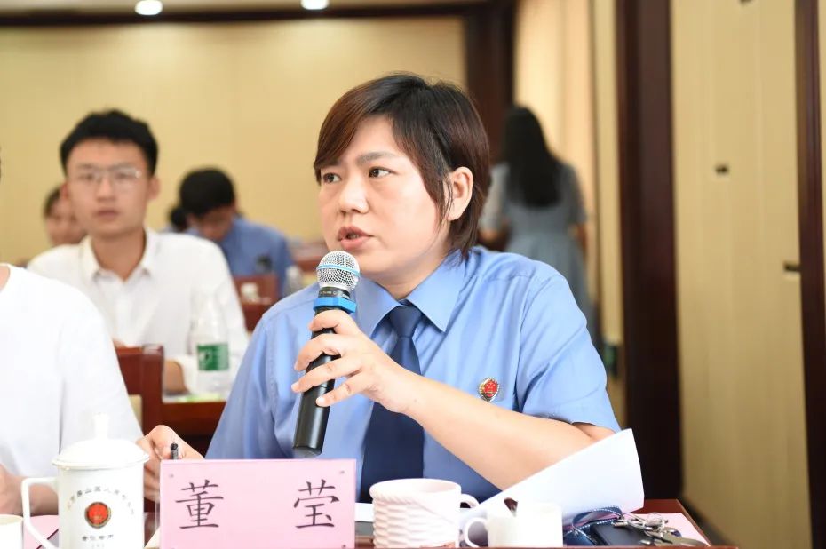 巅峰对决，以辩会友！一场超激烈的“battle”~