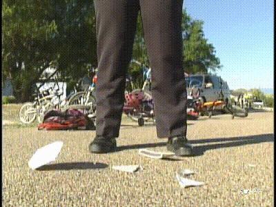 小朋友在美国险些脑袋开花，全靠麻省这条法律捡回一条命