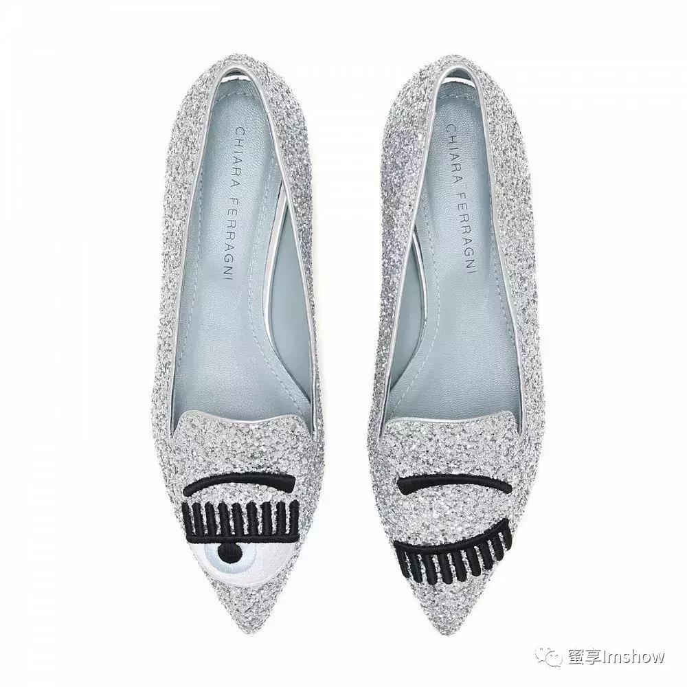 从法律系学生到宇宙时尚博主，Chiara做了些什么？