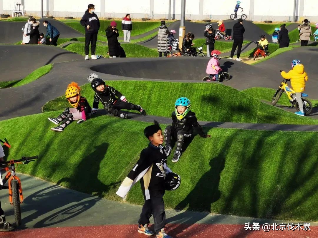 家有熊孩子滑板,家有运动娃