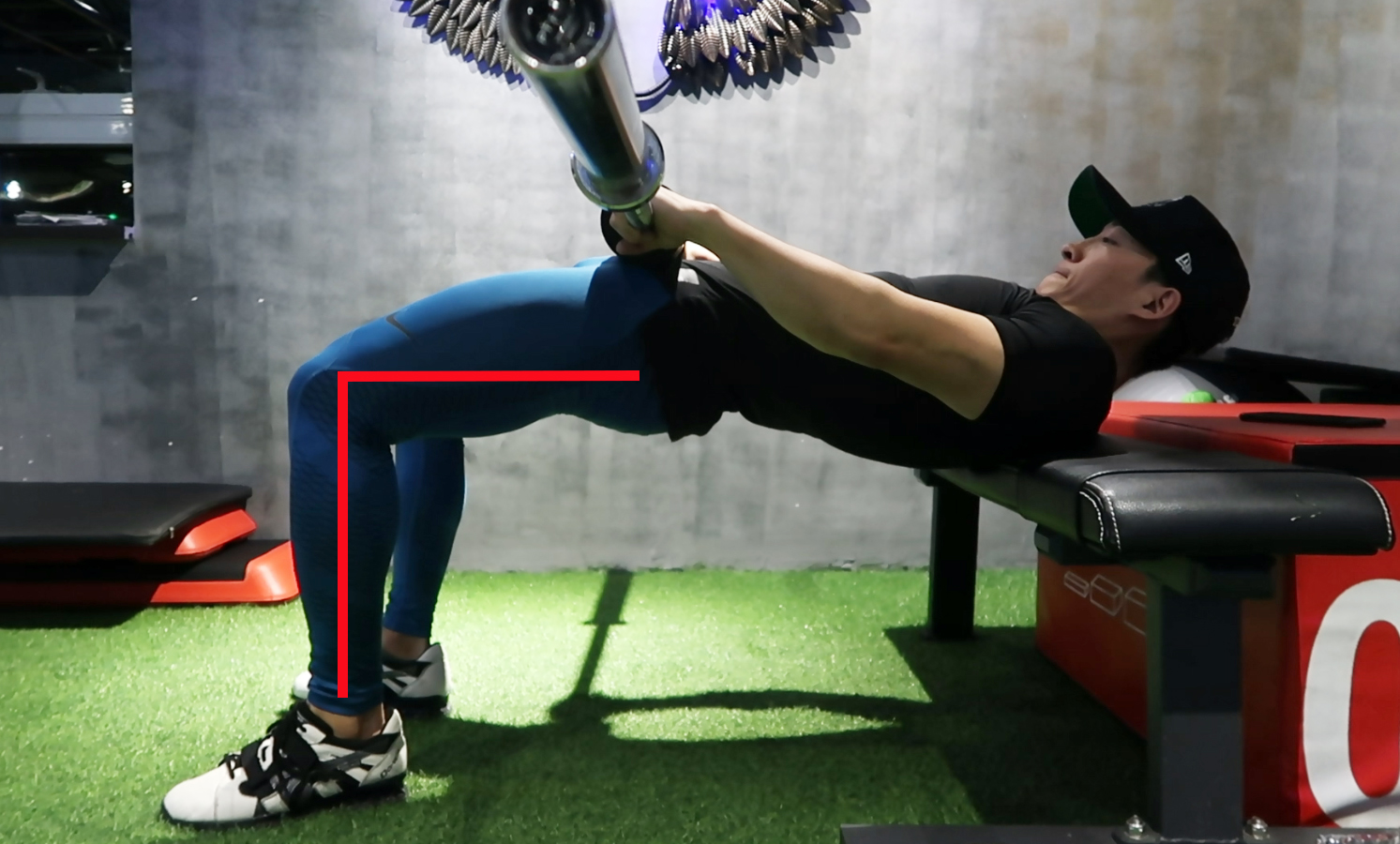 正确深蹲锻炼法锻炼臀肌,如何激活臀部肌肉比深蹲更有效